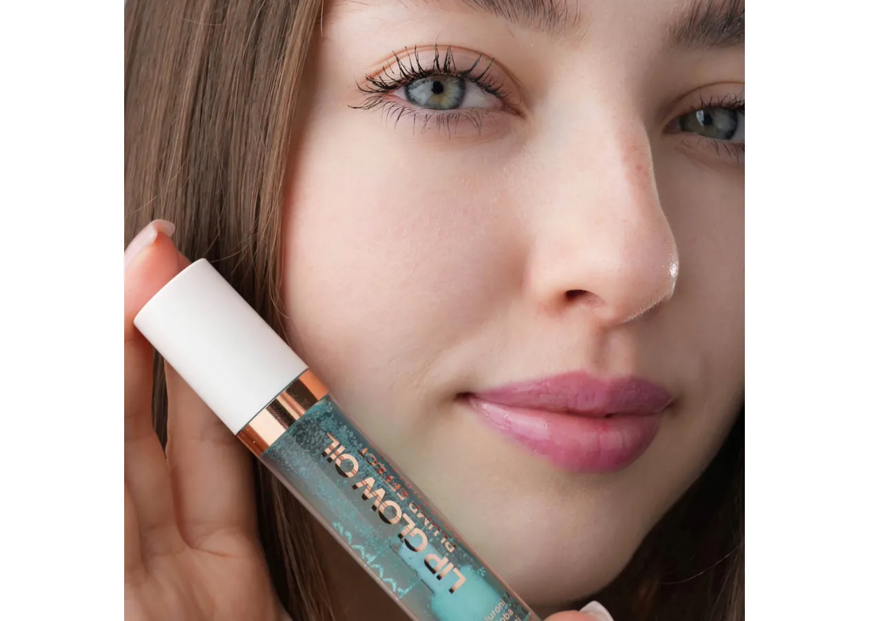 Олійка для губ Topface Lip Glow Oil Plump Effect 003 Ocean PT216 (4 мл) - Фото 2