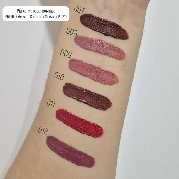 Рідка матова помада Topface PROHD Velvet Kiss Lip Cream 002 Mauve Charm (пильно-рожевий) PT212 (3 г) - Фото 4