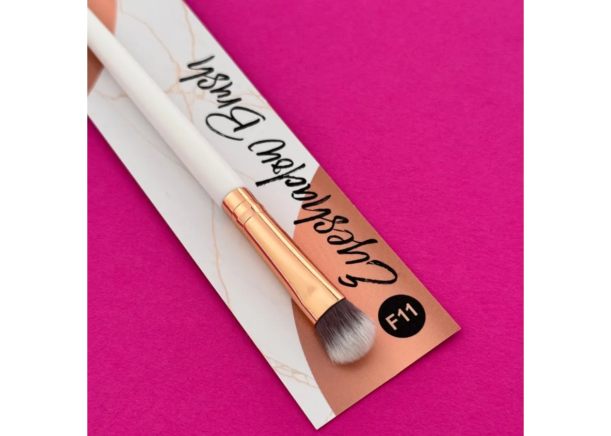 Пензлик для тіней Topface Eyeshadow Brush PT901 F11 - Фото 2