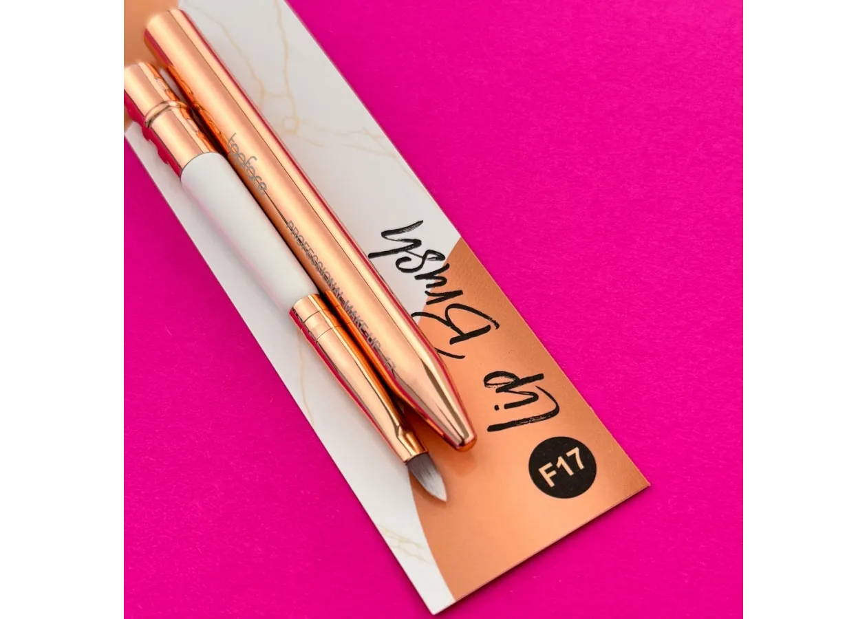 Пензлик для губ Topface Lip Brush PT901 F17 - Фото 2