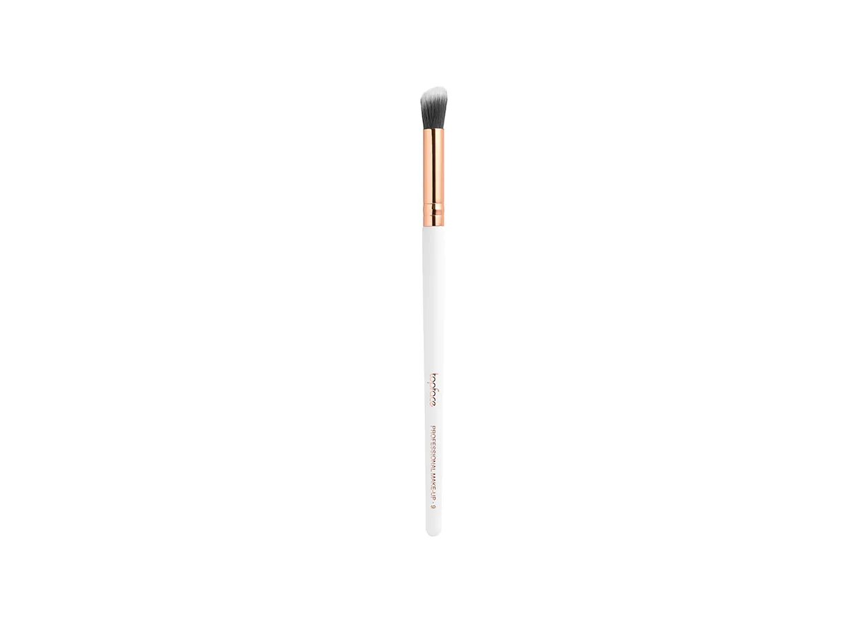 Пензлик скошений для розтушовування тіней Topface Angled Blending Brush PT901 F09