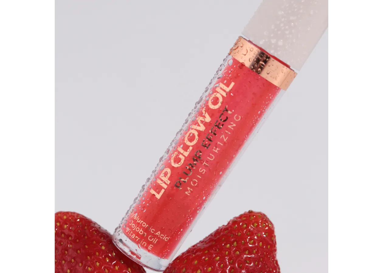 Олія для губ Topface Lip Glow Oil 002 Strawberry PT211 (4 мл) - Фото 2