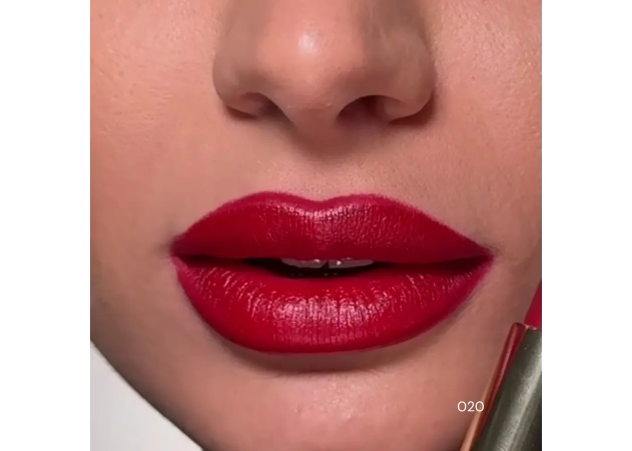 Помада для губ м’яка матова TopFace ProHD Soft Matte 020 Lady Danger (бордо) PT158 (4 г) - Фото 2
